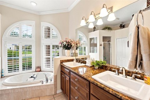 Villa ou maison à vendre à New Port Richey, Floride: 3 chambres, 188.78 m2 № 2329275 - photo 28