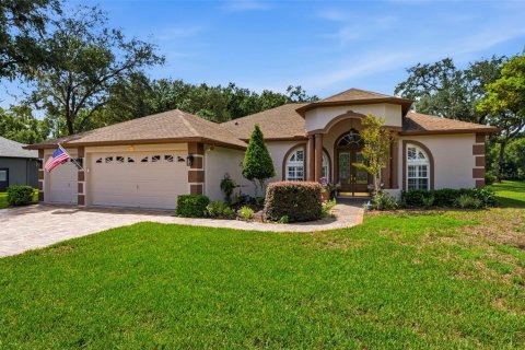Villa ou maison à vendre à New Port Richey, Floride: 3 chambres, 188.78 m2 № 2329275 - photo 7