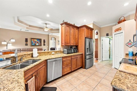 Villa ou maison à vendre à New Port Richey, Floride: 3 chambres, 188.78 m2 № 2329275 - photo 18