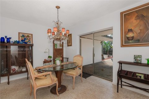 Купить виллу или дом в Майами, Флорида 3 спальни, 159.33м2, № 2034096 - фото 13