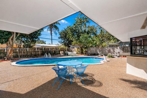 Купить виллу или дом в Майами, Флорида 3 спальни, 159.33м2, № 2034096 - фото 2