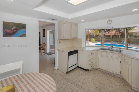 Купить виллу или дом в Майами, Флорида 3 спальни, 159.33м2, № 2034096 - фото 19