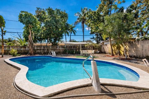 Дом в Майами, Флорида 3 спальни, 159.33м2 № 2034096