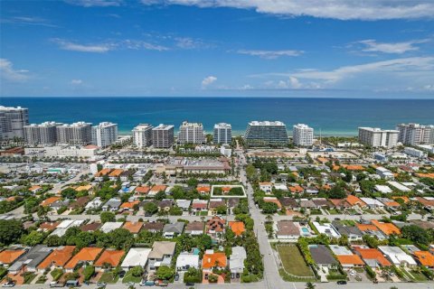 Terreno en venta en Surfside, Florida № 2076985 - foto 6
