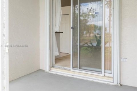 Купить таунхаус в Санрайз, Флорида 2 спальни, 134.89м2, № 2058926 - фото 30