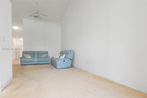 Купить таунхаус в Санрайз, Флорида 2 спальни, 134.89м2, № 2058926 - фото 7