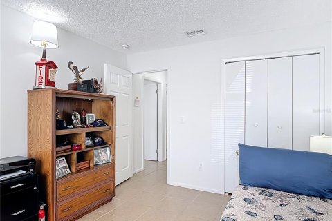 Condo in South Daytona, Florida, 2 bedrooms  № 1658762 - photo 29
