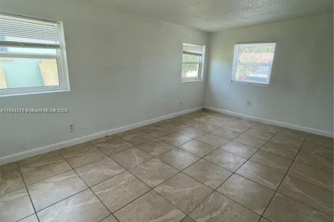 Casa en venta en St. Lucie, Florida, 2 dormitorios, 89.74 m2 № 1321254 - foto 16