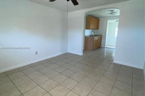 Casa en venta en St. Lucie, Florida, 2 dormitorios, 89.74 m2 № 1321254 - foto 30