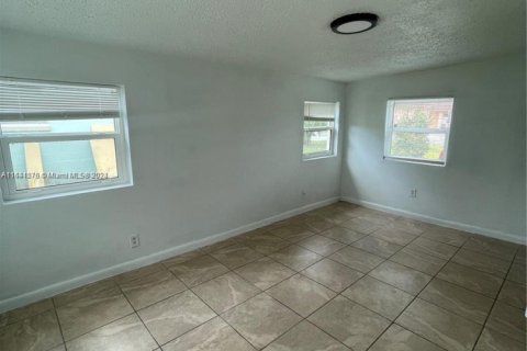 Casa en venta en St. Lucie, Florida, 2 dormitorios, 89.74 m2 № 1321254 - foto 20