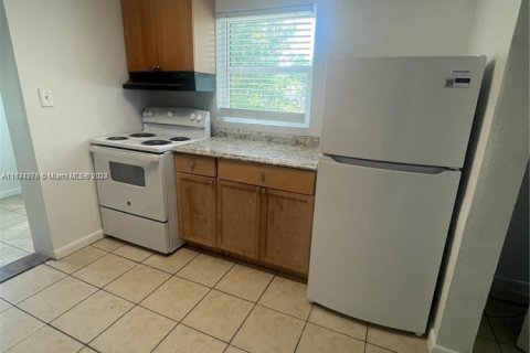 Casa en venta en St. Lucie, Florida, 2 dormitorios, 89.74 m2 № 1321254 - foto 13