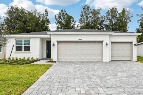 Casa en Vero Beach, Florida 4 dormitorios, 231.61 m2 № 2087366