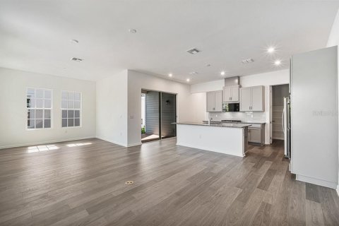 Casa en alquiler en Kissimmee, Florida, 3 dormitorios, 155.24 m2 № 2280125 - foto 4