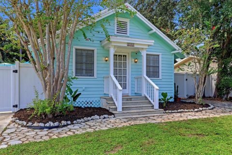 House in Sarasota, Florida 2 bedrooms, 93.09 sq.m. № 2347368