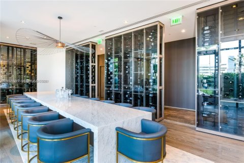 Condo in Miami, Florida, 2 bedrooms  № 2069608 - photo 22