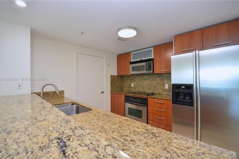 Copropriété à vendre à Miami, Floride: 2 chambres, 125.42 m2 № 2055815 - photo 6