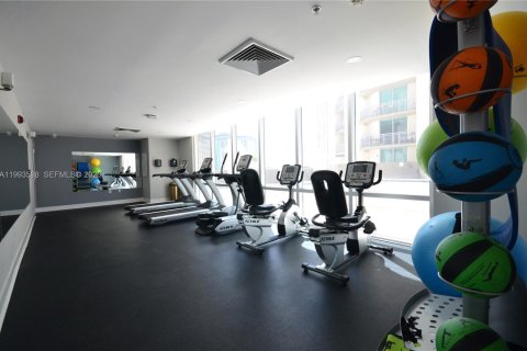 Copropriété à vendre à Miami, Floride: 2 chambres, 125.42 m2 № 2055815 - photo 16