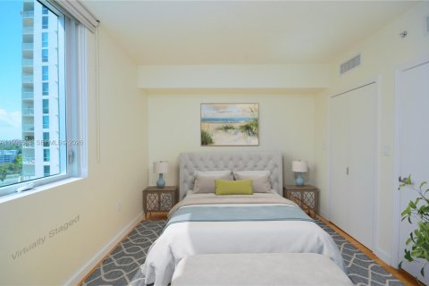 Copropriété à vendre à Miami, Floride: 2 chambres, 125.42 m2 № 2055815 - photo 13