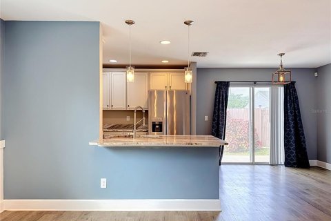 Villa ou maison à vendre à Bradenton, Floride: 2 chambres, 96.8 m2 № 2425353 - photo 8