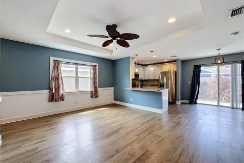 Villa ou maison à vendre à Bradenton, Floride: 2 chambres, 96.8 m2 № 2425353 - photo 6