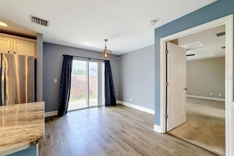 Villa ou maison à vendre à Bradenton, Floride: 2 chambres, 96.8 m2 № 2425353 - photo 10