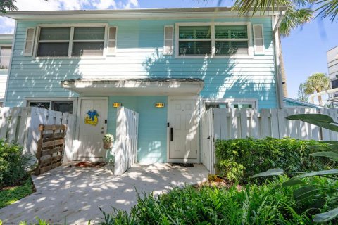 Townhouse in Pompano Beach, Florida 2 bedrooms, 93.65 sq.m. № 2400005 - photo 5