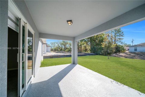 Villa ou maison à vendre à Lehigh Acres, Floride: 3 chambres, 129.97 m2 № 2020265 - photo 23