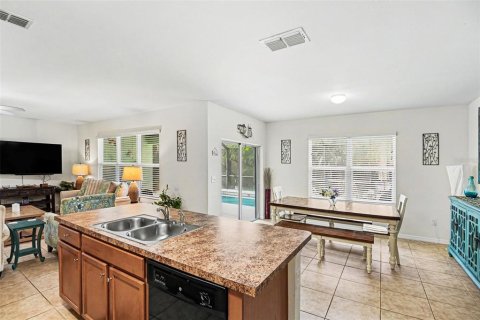 Casa en venta en Port Charlotte, Florida, 3 dormitorios, 195.19 m2 № 2133016 - foto 13