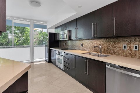 Copropriété à vendre à Miami, Floride: 2 chambres, 139.35 m2 № 1715530 - photo 8