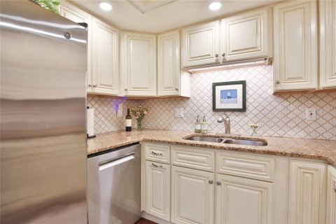 Condominio en venta en Bradenton, Florida, 2 dormitorios, 94.2 m2 № 2105795 - foto 13