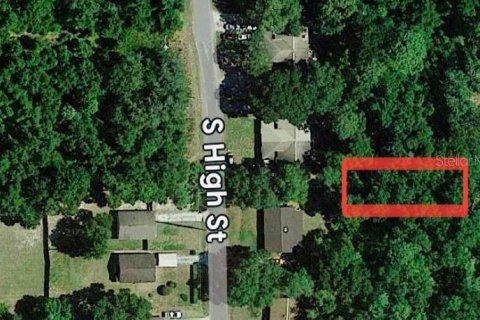 Land in DeLand, Florida № 2162356