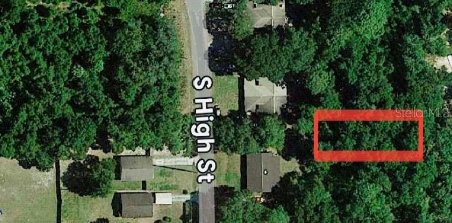 Land in DeLand, Florida № 2162356