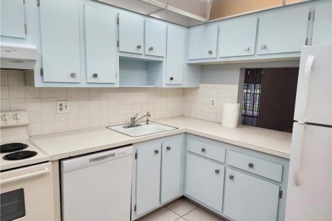 Condo in Margate, Florida, 2 bedrooms  № 2086328 - photo 2