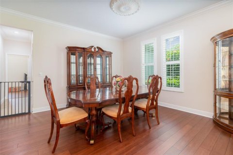 House in Oviedo, Florida 4 bedrooms, 227.42 sq.m. № 1787974 - photo 15