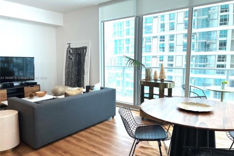 Condo in Miami, Florida, 2 bedrooms  № 1852292 - photo 9