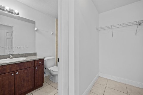 Appartement à louer à Hialeah, Floride: 2 chambres, 74.32 m2 № 1891760 - photo 20