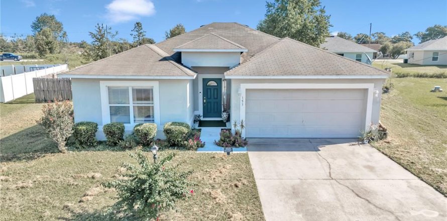 Casa en Ocala, Florida 3 dormitorios, 173.54 m2 № 1821025