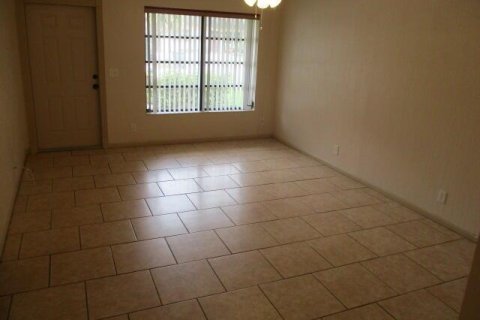 Townhouse in Palm Beach Gardens, Florida 2 bedrooms, 92.72 sq.m. № 2179604 - photo 4