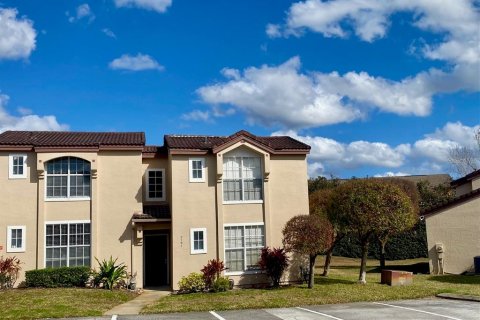 Townhouse in Kissimmee, Florida 2 bedrooms, 94.02 sq.m. № 2334131