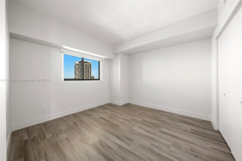 Купить кондоминиум в Майами, Флорида 2 спальни, 101.73м2, № 2016647 - фото 12