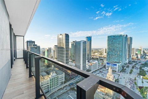 Condo in Miami, Florida, 2 bedrooms № 2186426 - photo 14