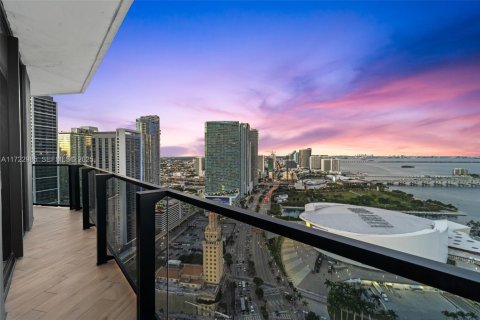Condo in Miami, Florida, 2 bedrooms № 2186426 - photo 26