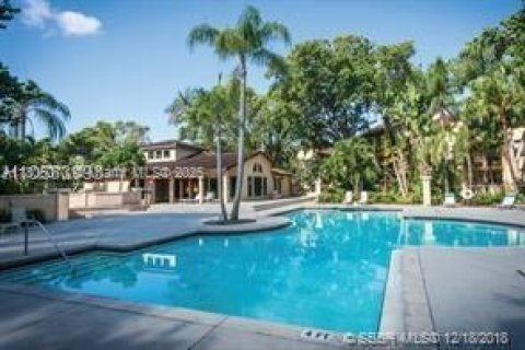 Condo in Pompano Beach, Florida, 1 bedroom  № 1741311 - photo 7