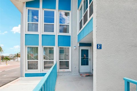 Condominio en venta en Madeira Beach, Florida, 2 dormitorios, 96.62 m2 № 1560470 - foto 3
