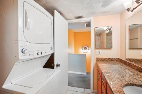 Condominio en venta en Madeira Beach, Florida, 2 dormitorios, 96.62 m2 № 1560470 - foto 21