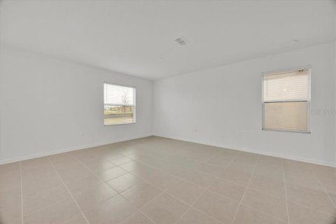 Casa en alquiler en Lake Wales, Florida, 4 dormitorios, 174.1 m2 № 1906418 - foto 8