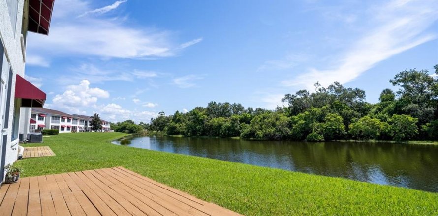 Condo à Largo, Floride, 3 chambres № 1877258