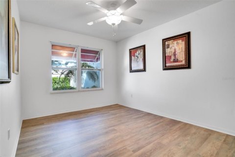 Copropriété à vendre à Largo, Floride: 3 chambres, 141.21 m2 № 1877258 - photo 14
