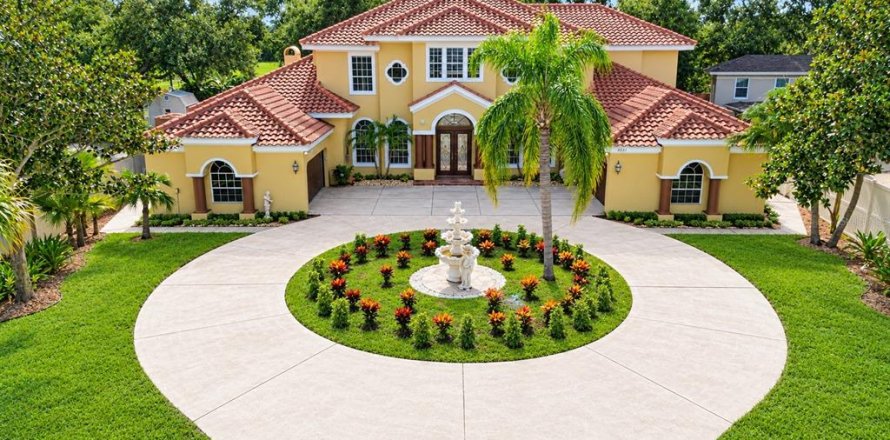 Villa ou maison à Seminole, Floride 6 chambres, 538.46 m2 № 2429402