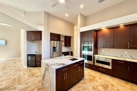 Villa ou maison à louer à Seminole, Floride: 6 chambres, 538.46 m2 № 2429402 - photo 11